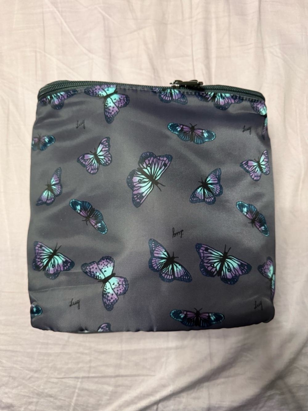 Lug Dolly in butterfly grey